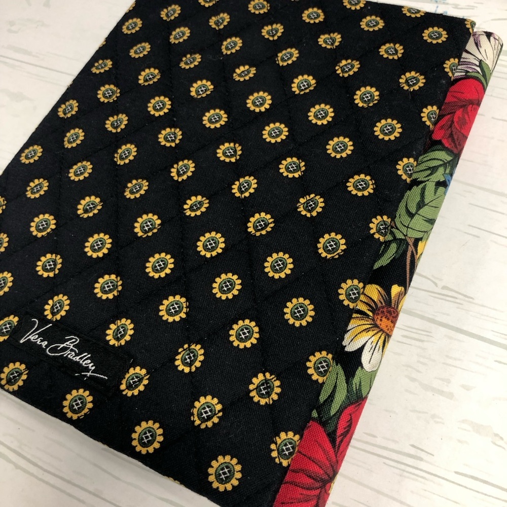 Vera Bradley Black Floral Quilted Picture Frame